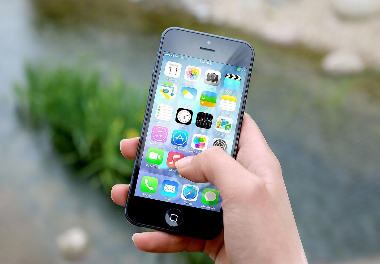 Mobile Phones & Devices